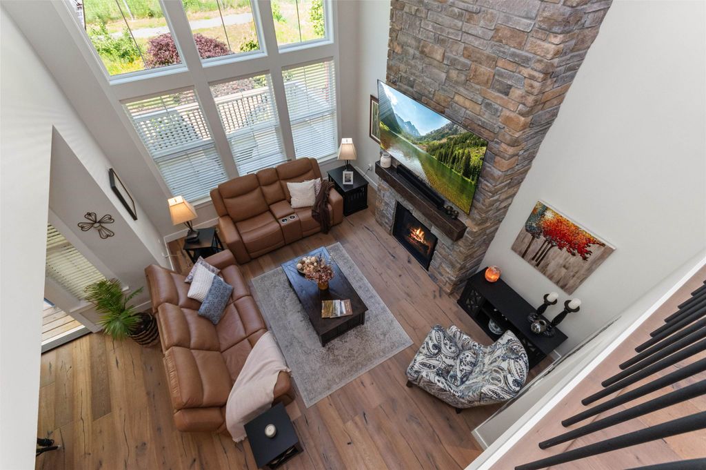 listing image 1103871526451058842