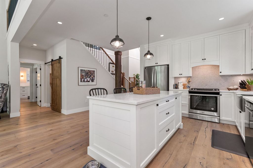 listing image 1109267081414195992