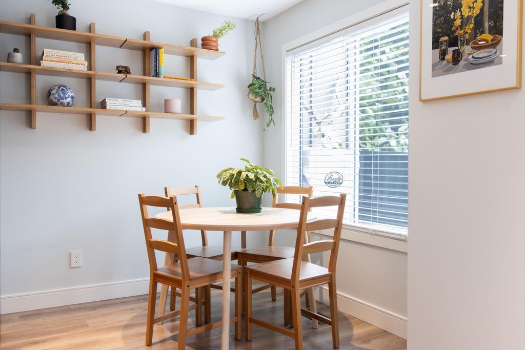 listing image 1108215818512778460