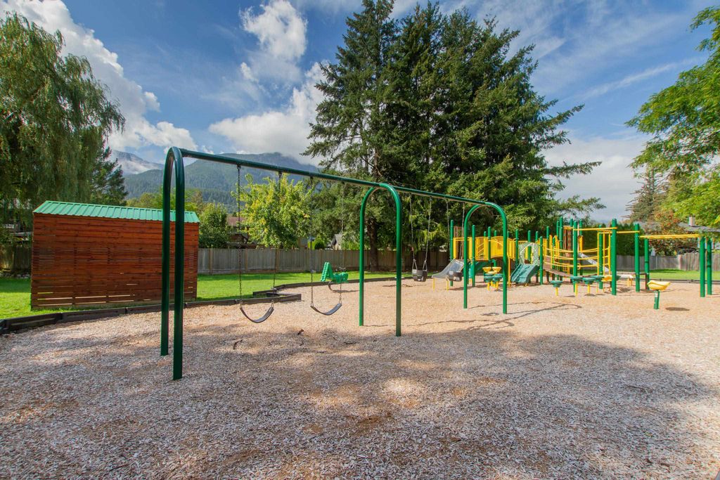 listing image 1104594471895407868