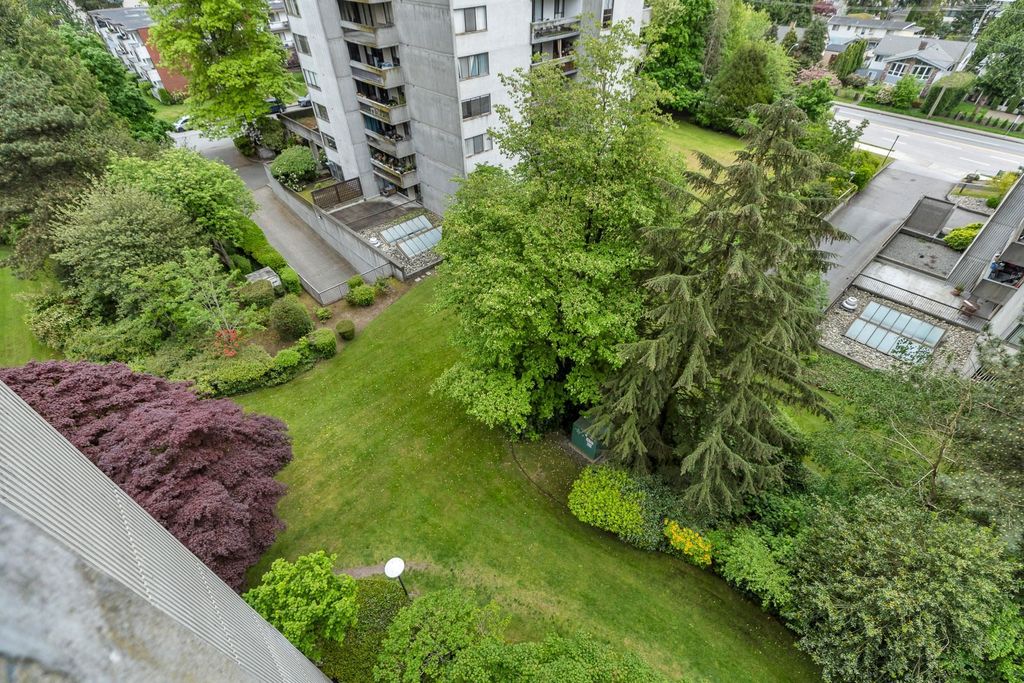 listing image 1109994441820023949