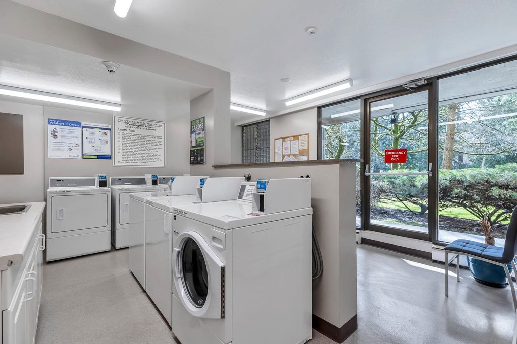 listing image 1100503964267101730