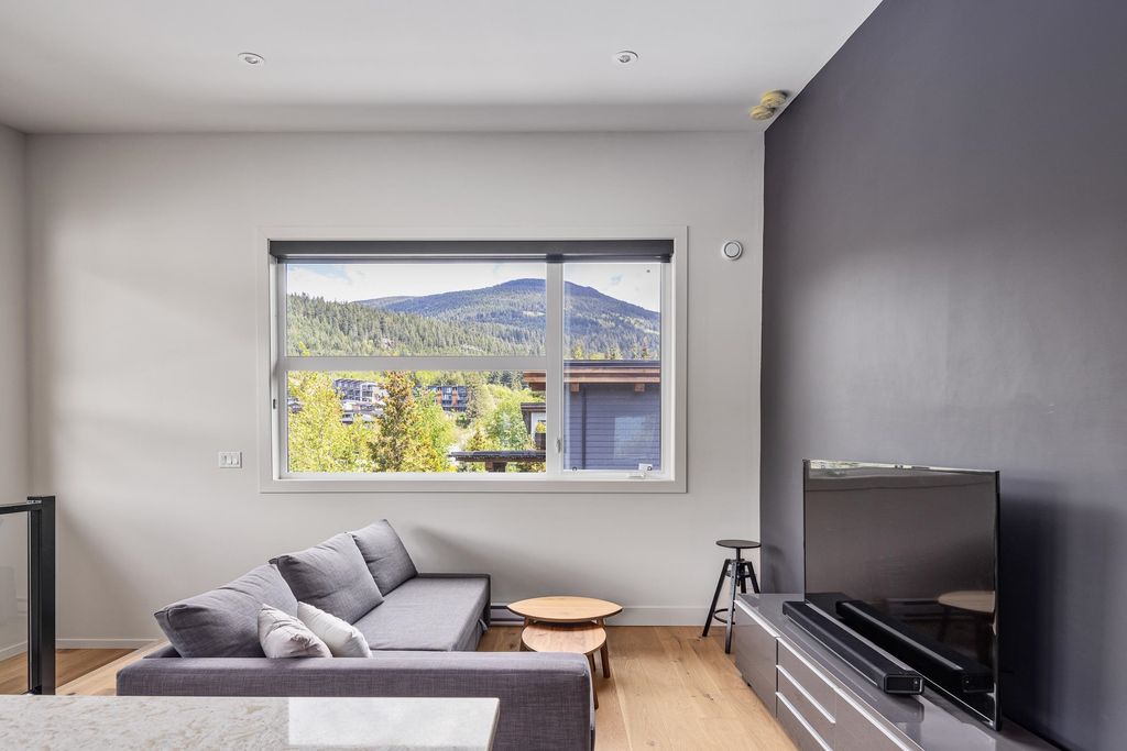 listing image 1107391517468316550