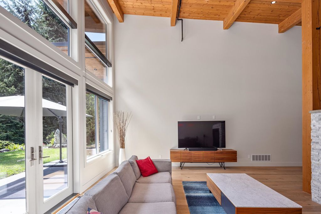 listing image 1103294691442259871