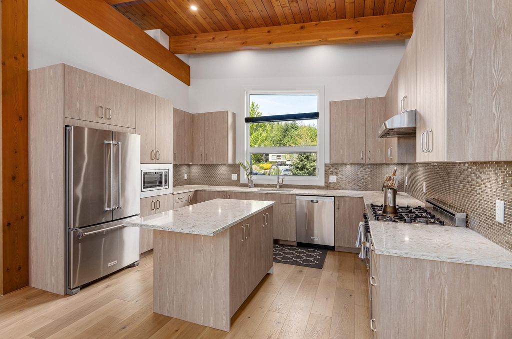 listing image 1107671397669621162