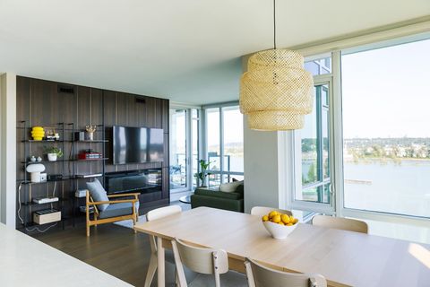 210 Salter Street 1608 New Westminster BC V3M 0J9