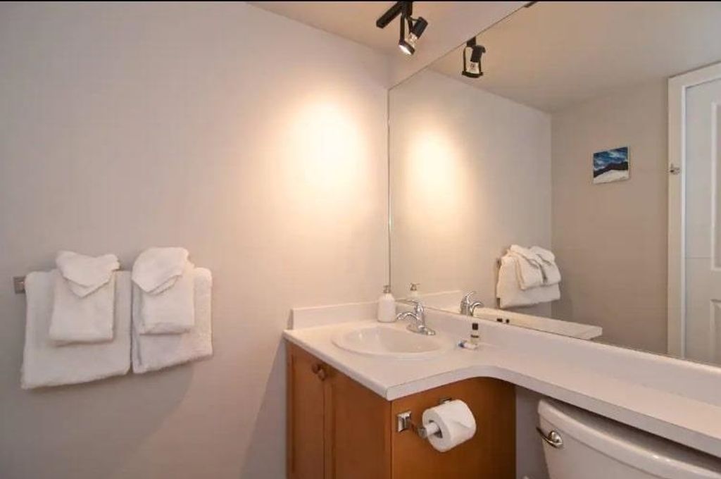 listing image 1108220572769203266