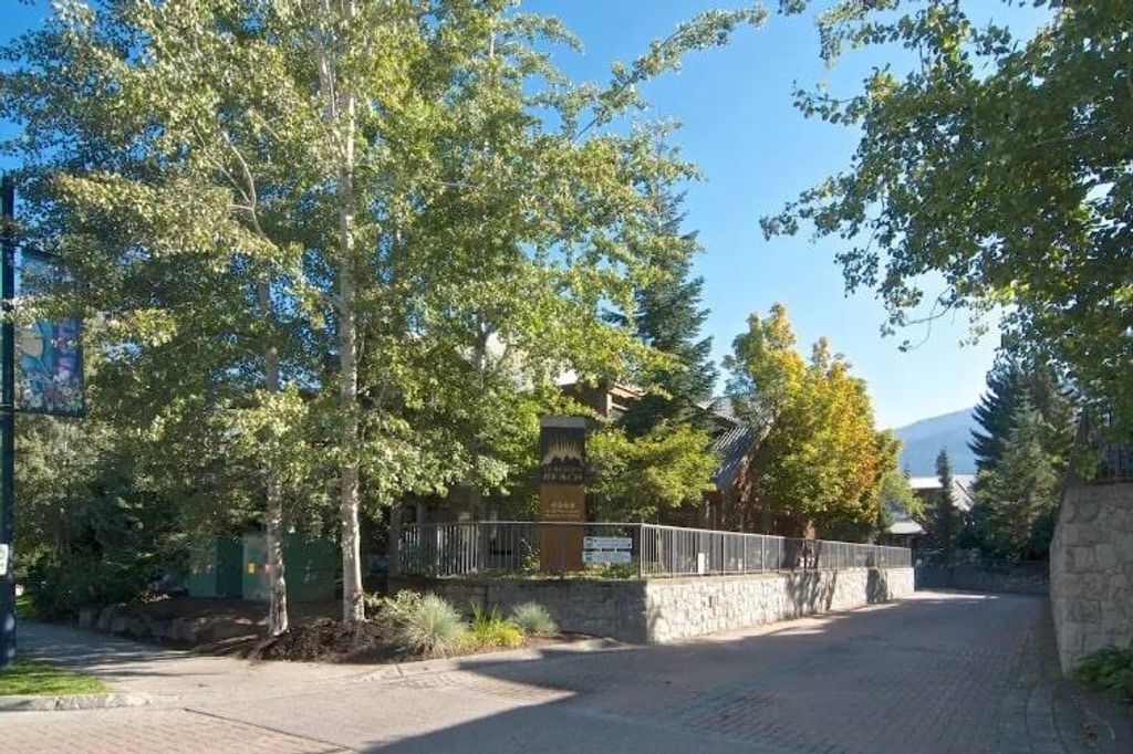 listing image 1107638321491050364