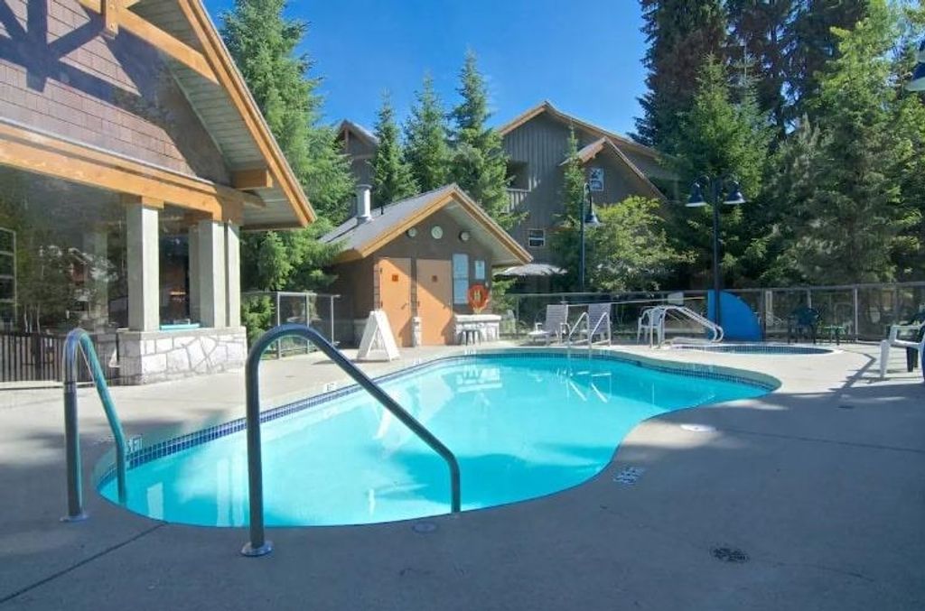 listing image 1104146508053834494