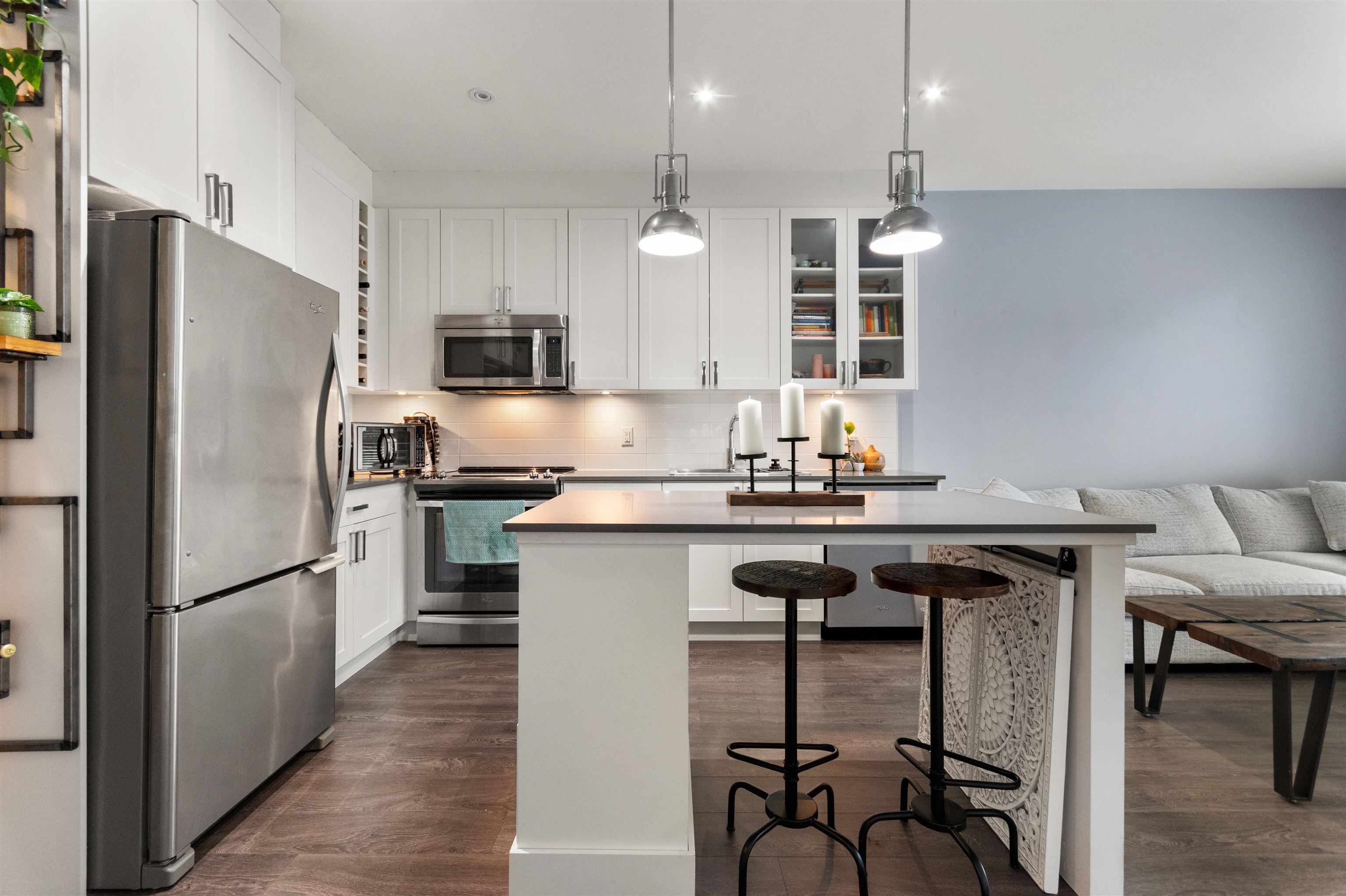 16396 64 Avenue 408