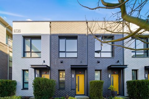 9735 University Crescent 16 Burnaby BC V5A 0E8