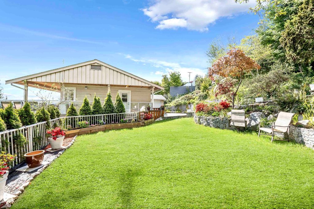 listing image 1109996584138038126