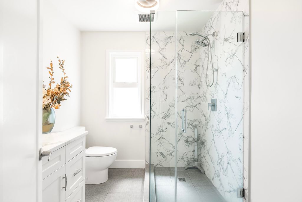 listing image 1103715922897193198