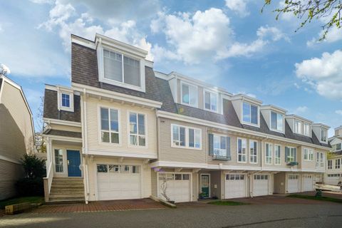 8890 Walnut Grove Drive 26 Langley BC V1M 3W6