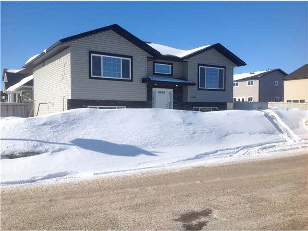 listing image 1101589844280962617