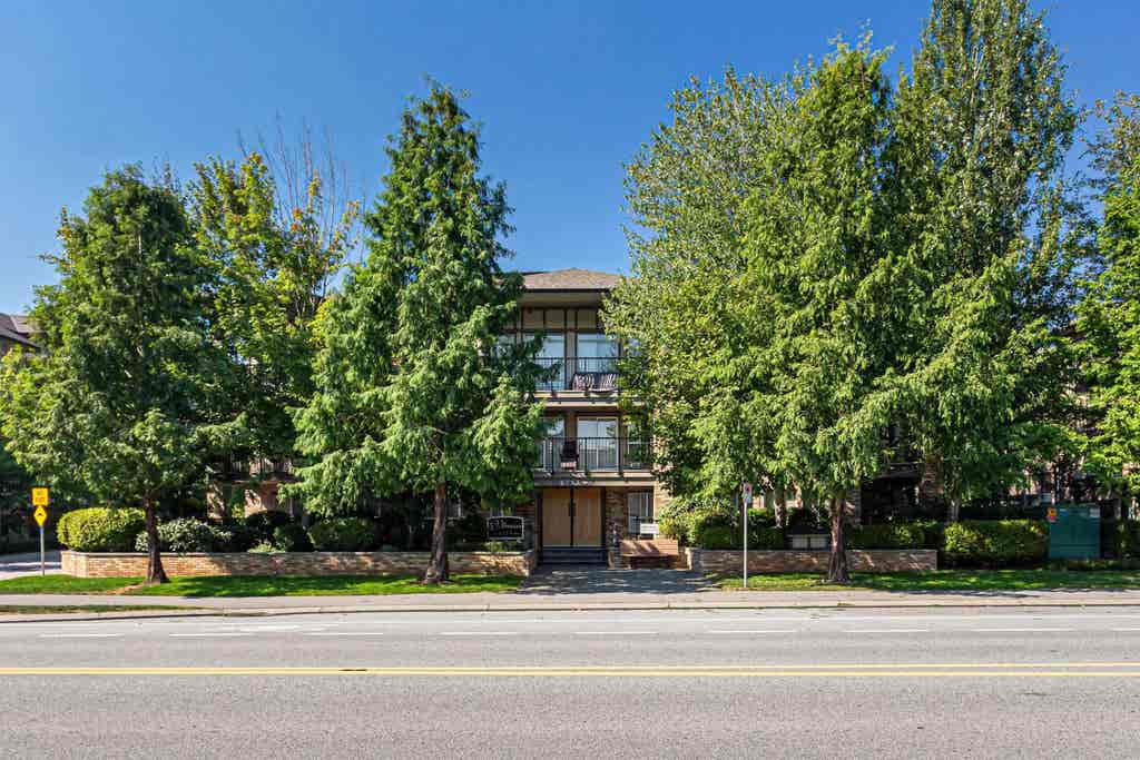 Photo of 8717 160 Street #407, Surrey, BC V4N 5X7 (MLS # R3157809)