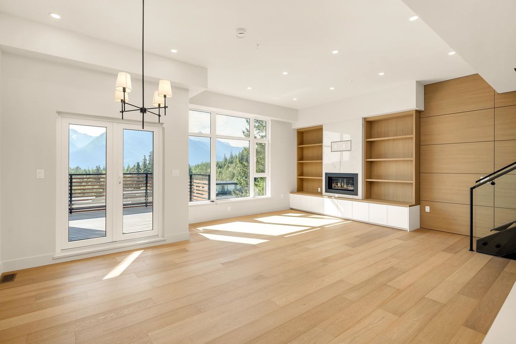 listing image 1109818001647166311