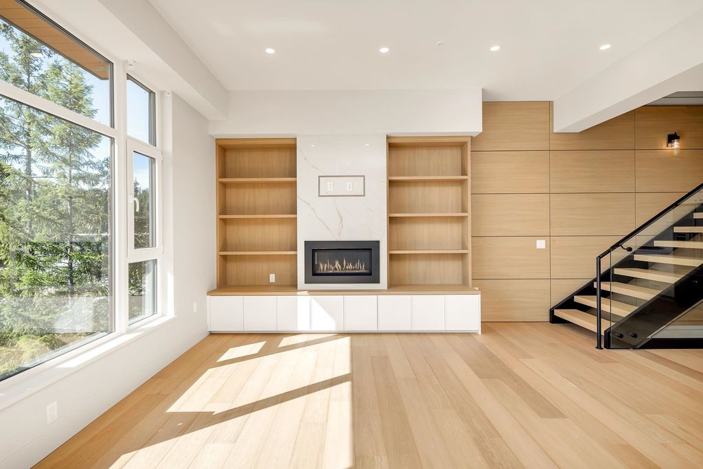 listing image 1108737864700246072