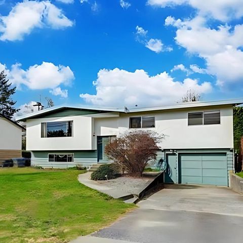 3561 York Street Port Coquitlam BC V3B 4A8