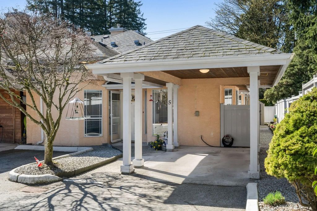 Photo of 11950 Laity Street #5, Maple Ridge, BC V2X 5A6 (MLS # R3110269)