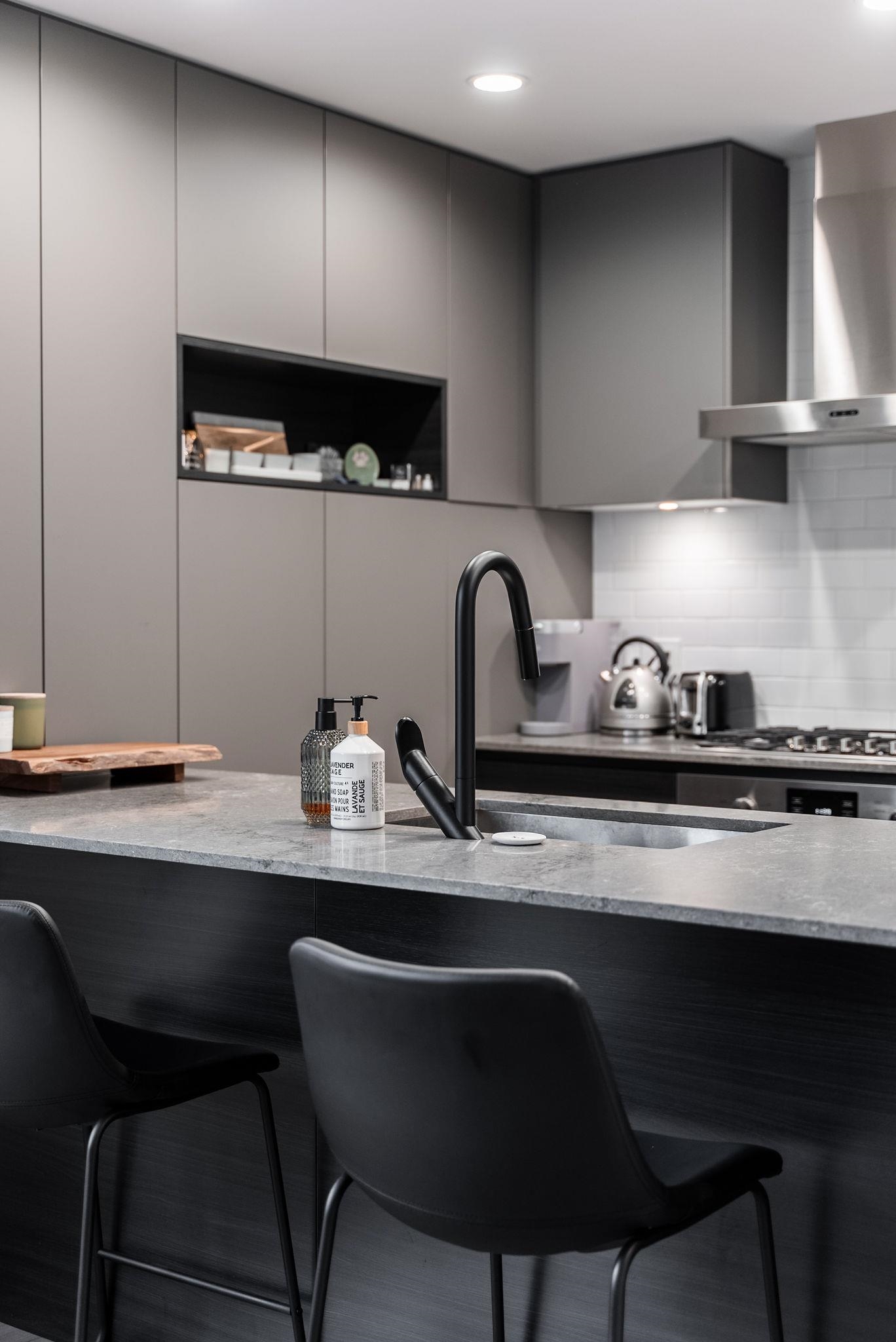 55 Klahanie Drive 205