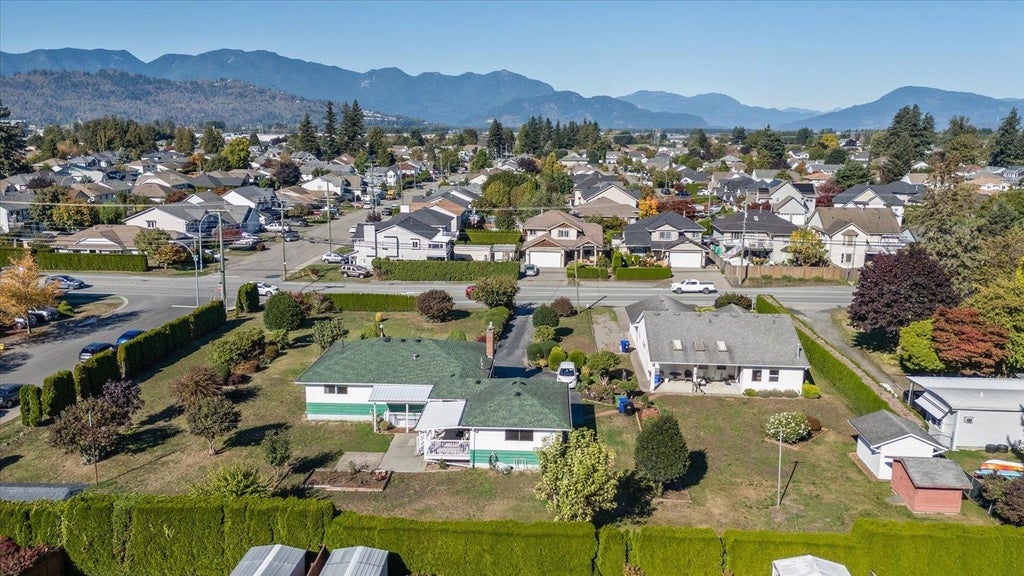 Photo of 44824 Keith Wilson Road, Chilliwack, BC V2R 3J9 (MLS # R3172536)