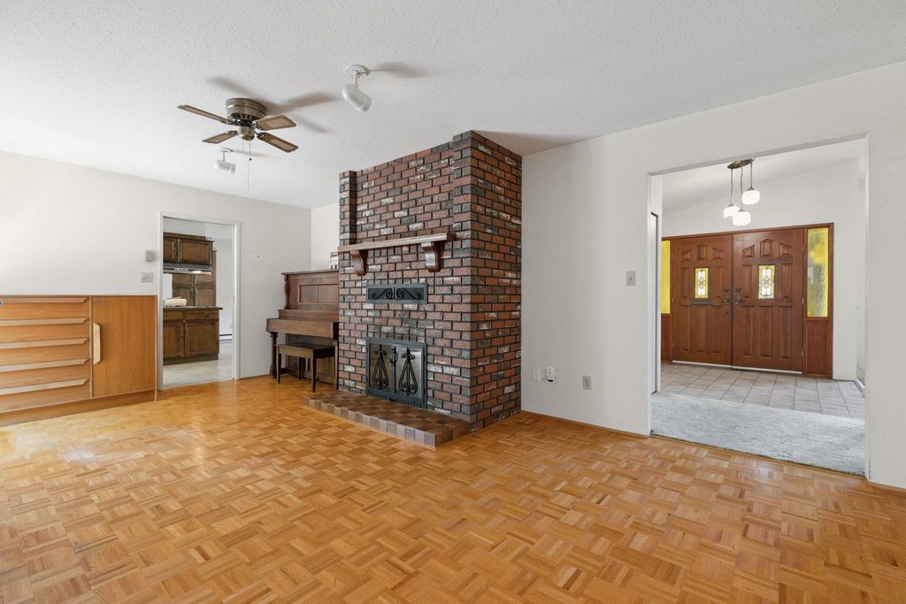 listing image 1108579014573633126