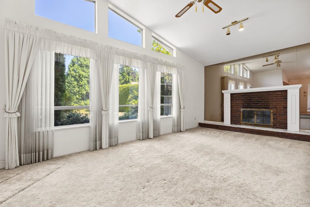 listing image 1100655377840208687