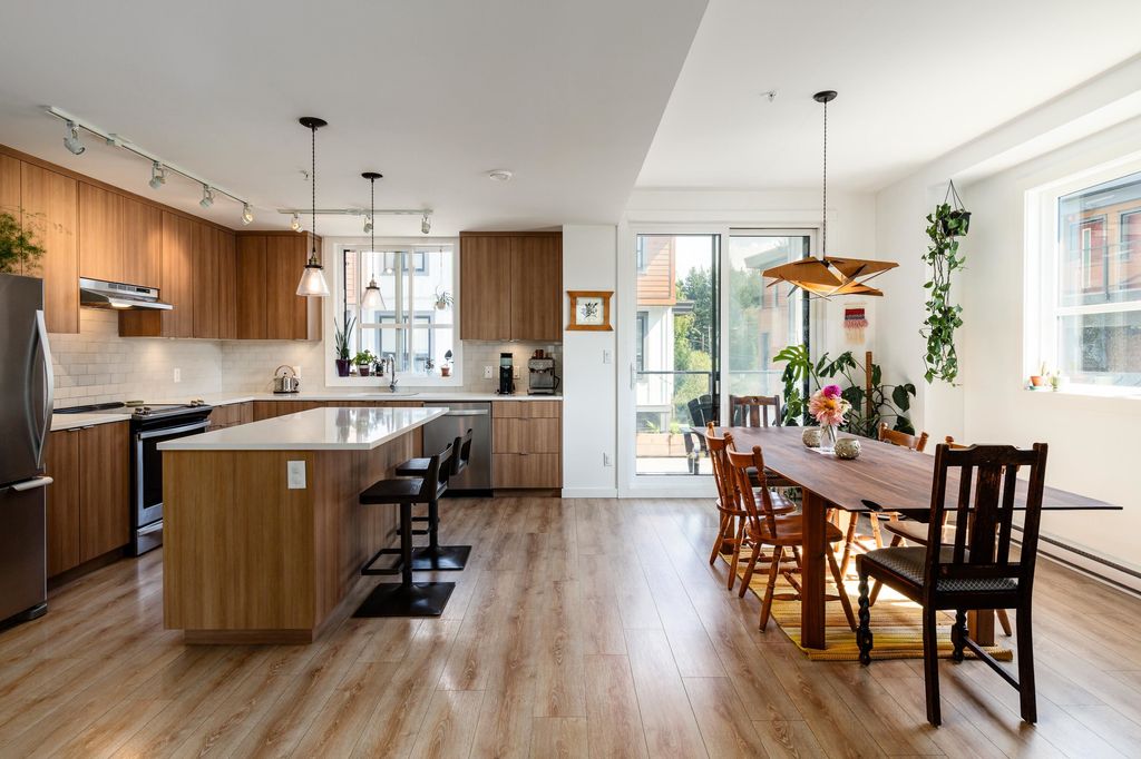 listing image 1105613303208050619