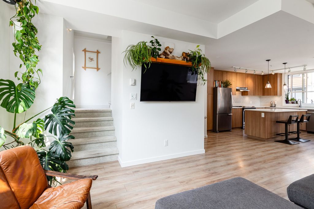 listing image 1101232359022134716