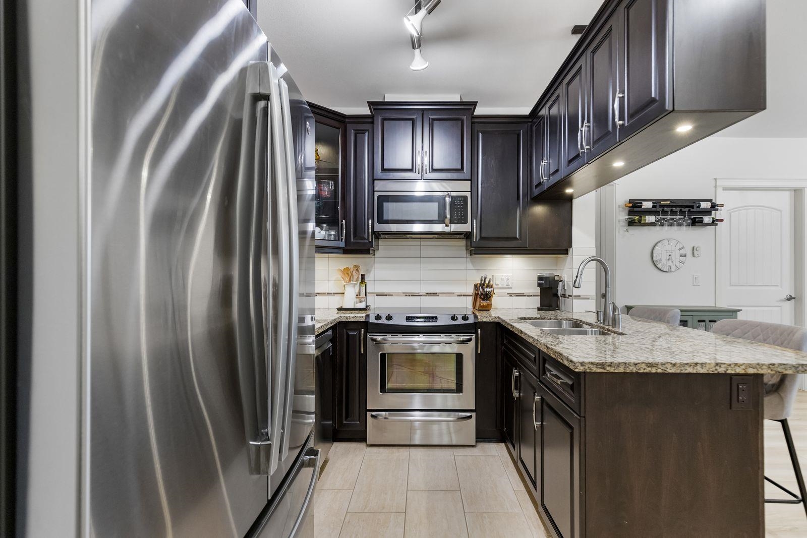 12565 190a Street 215