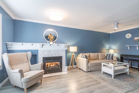 23560 119 Avenue 28 Maple Ridge BC V4R 2P5