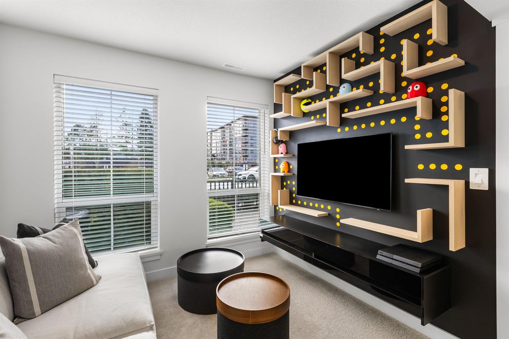 Photo of 2891 Montrose Avenue #27, Abbotsford, BC N0N 0N0 (MLS # R3121152)