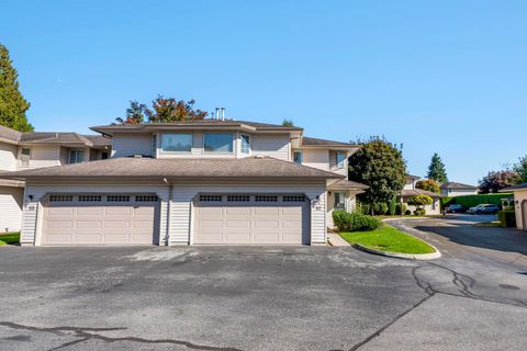 12268 189a Street 52 Pitt Meadows BC V3Y 2M7