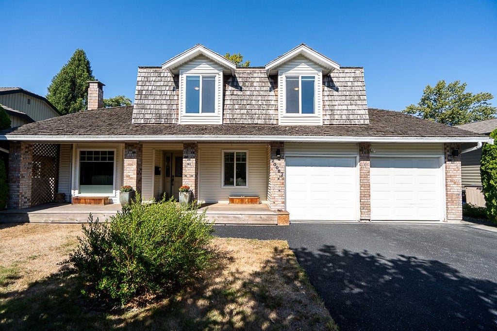 Photo of 20087 50a Avenue, Langley, BC V3A 7H8 (MLS # R3167290)