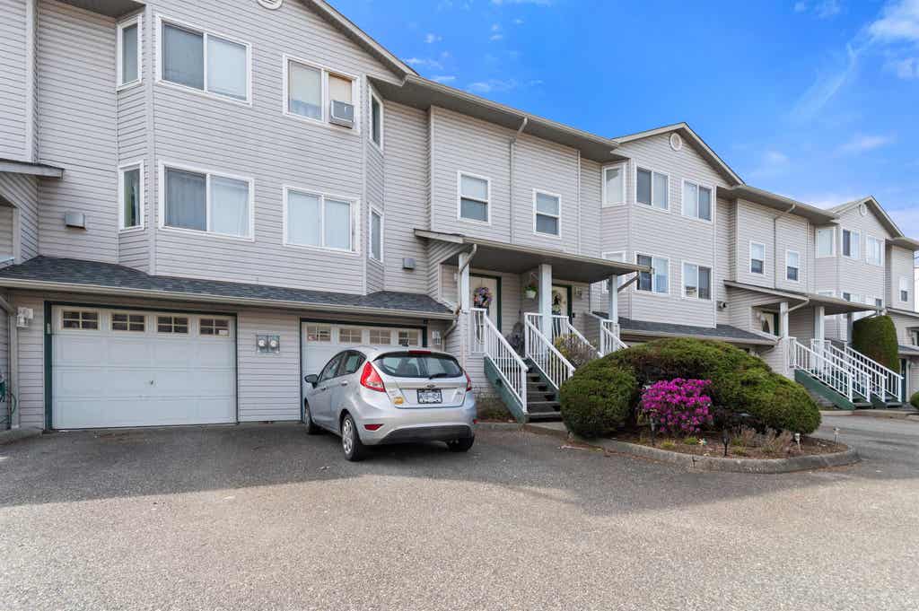 Photo of 45090 Luckakuck Way #17, Chilliwack, BC V2R 3Z5 (MLS # R3148401)