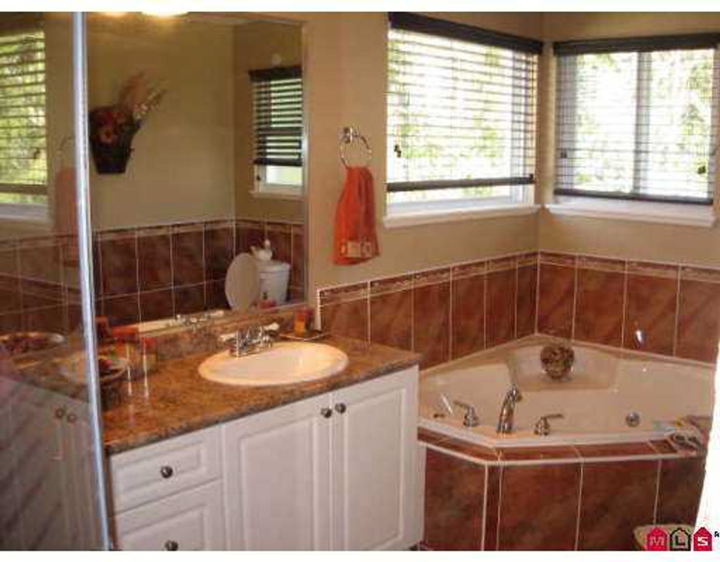 listing image 1103142429743810769