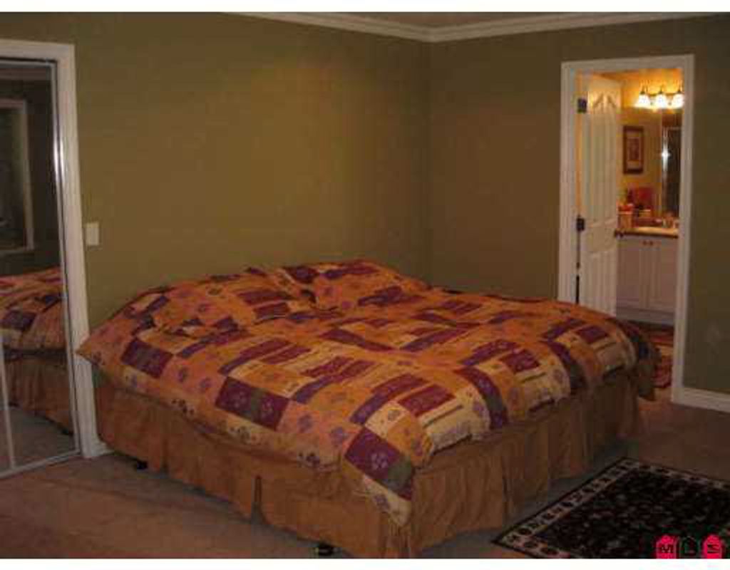 listing image 1102947981572557583