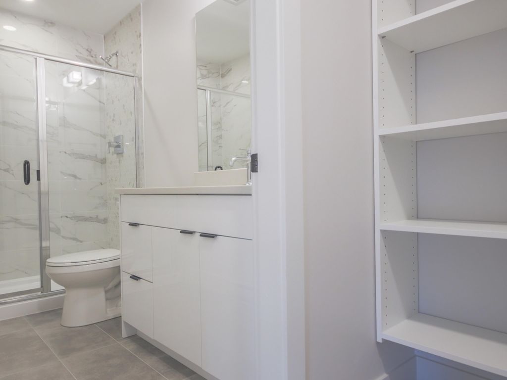 listing image 1108603928624016466