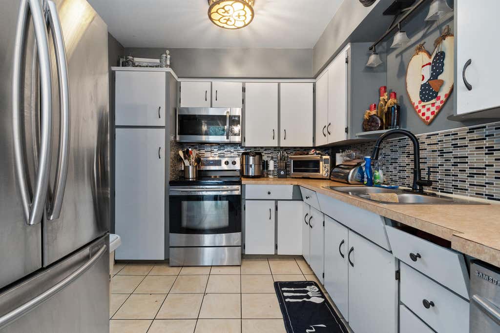 Photo of 5840 Vedder Road #4, Chilliwack, BC V2R 3G4 (MLS # R3154763)