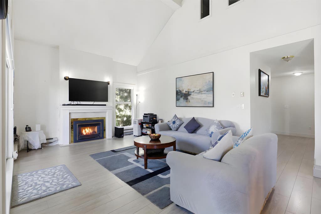 Photo of 13918 72 Avenue #315, Surrey, BC V3W 0T4 (MLS # R3127529)