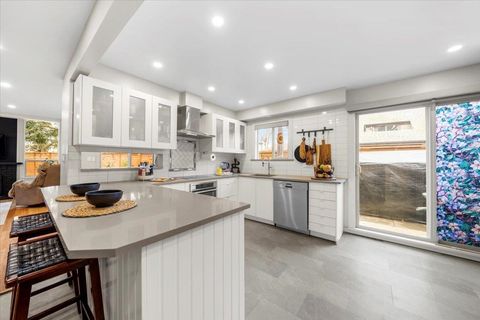 6871 Francis Road 1 Richmond BC V7C 4S9