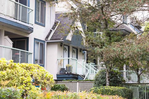 7520 18th Street 40 Burnaby BC V3N 4X7