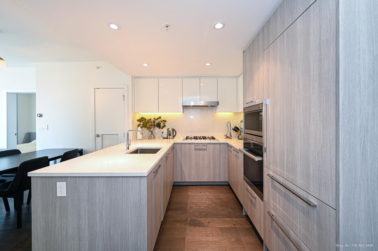 3200 Corvette Way 701