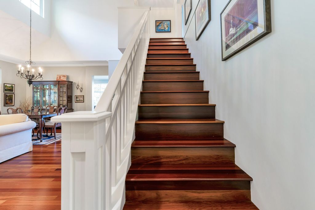 listing image 1105880944741829176