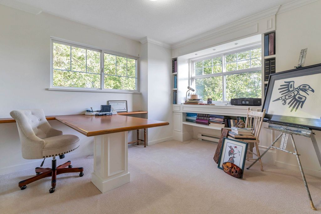 listing image 1102278568795293612