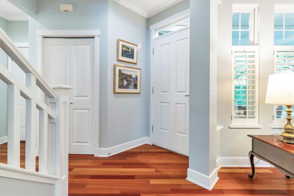 listing image 1101519012753132329