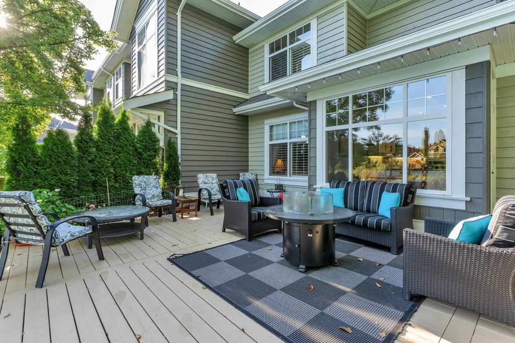 listing image 1106270685072192432