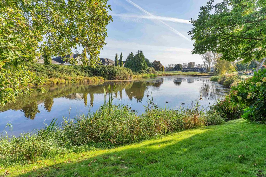 listing image 1109490414342102657