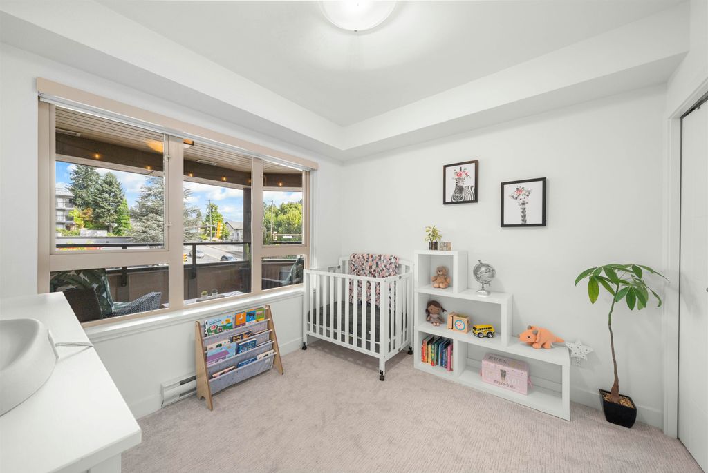 listing image 1100332066012627769